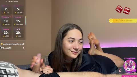 Snapshot of freyaoliver chatting on November 2025 10:53:02 PM FreyaOliver online show from November 2025 10:53:02 PM