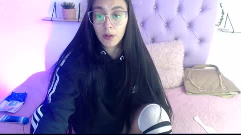 Freyja online show from February 2025 09:52:01 PM