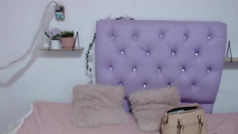 Freyja online show from October 2025 10:54:02 PM