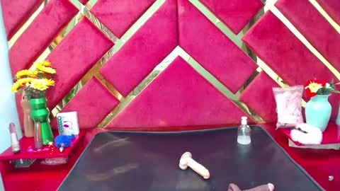 freyja_naugthy online show from February 2025 06:33:01 PM