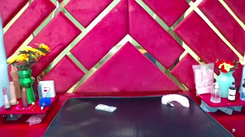 freyja_naugthy online show from February 2025 12:26:02 PM