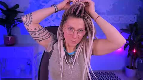 Frida Tander online show from February 2026 05:14:01 AM