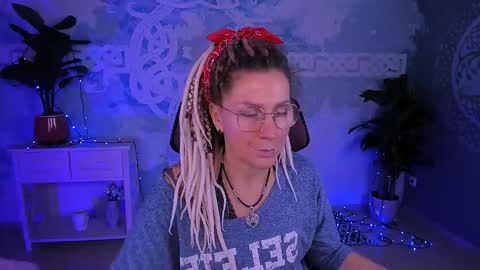 Frida Tander online show from March 2026 05:02:02 AM