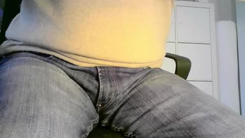 frider99 online show from March 2025 12:36:02 PM