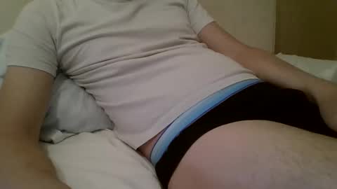 friendly_frank_18 online show from April 2026 04:01:01 PM