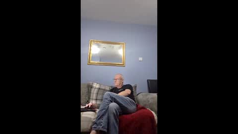 friendlydave528793 online show from December 2025 01:02:02 AM