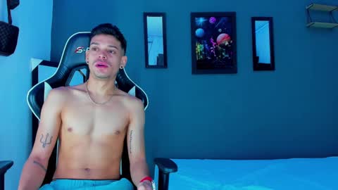 Adam y pitter online show from March 2025 11:28:01 AM