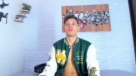 Adam y pitter online show from September 2025 12:16:02 PM