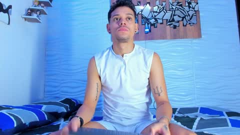 Adam y pitter online show from September 2025 03:12:01 PM