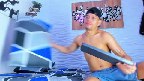 Adam y pitter online show from September 2025 02:08:02 PM