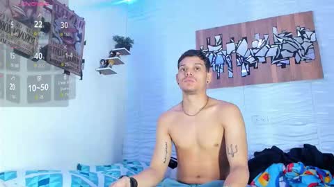 Adam y pitter online show from October 2025 11:13:02 PM