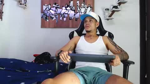 Adam y pitter online show from March 2026 12:47:01 AM