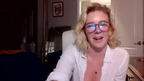 frommarywithlove online show from October 2025 05:14:01 AM