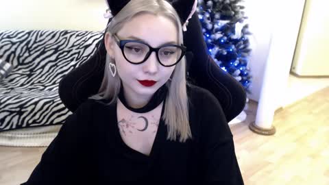 Lilith online show from December 2024 10:16:01 AM