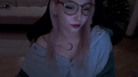 Lilith online show from February 2026 09:52:01 PM