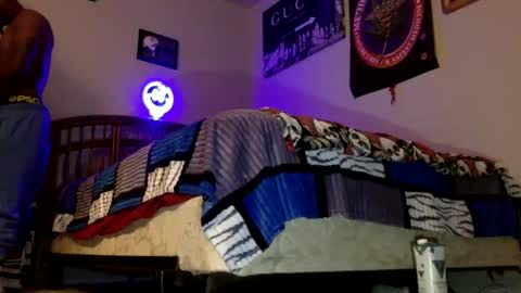 fromthabac online show from October 2025 01:09:02 AM