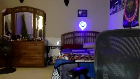 fromthabac online show from December 2025 11:35:01 PM