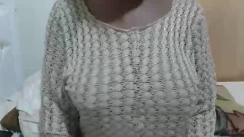 fruity28 online show from November 2025 08:28:02 AM