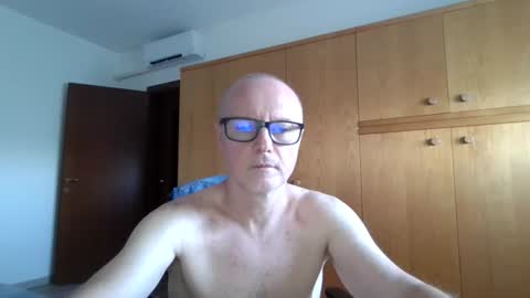 Snapshot of frustino75 chatting on June 2026 04:41:01 PM Frustino online show from June 2026 04:41:01 PM