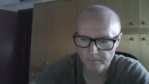 Snapshot of frustino75 chatting on June 2026 04:20:01 PM Frustino online show from June 2026 04:20:01 PM