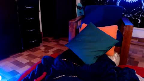 Snapshot of ftmblueyes chatting on February 2025 06:40:02 PM HEHIM online show from February 2025 06:40:02 PM