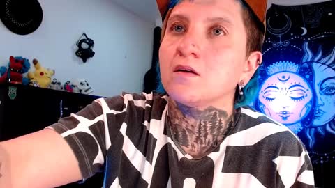 Snapshot of ftmblueyes chatting on February 2025 01:52:02 AM HEHIM online show from February 2025 01:52:02 AM