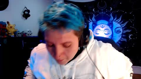 Snapshot of ftmblueyes chatting on February 2025 04:59:01 AM HEHIM online show from February 2025 04:59:01 AM