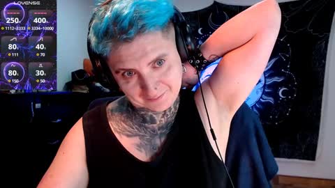 Snapshot of ftmblueyes chatting on February 2025 03:43:01 AM HEHIM online show from February 2025 03:43:01 AM