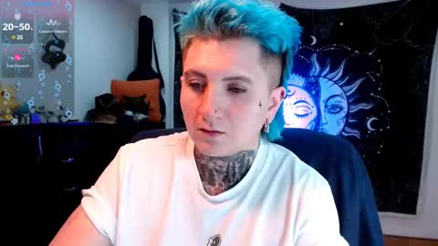 Snapshot of ftmblueyes chatting on February 2025 04:01:01 AM HEHIM online show from February 2025 04:01:01 AM