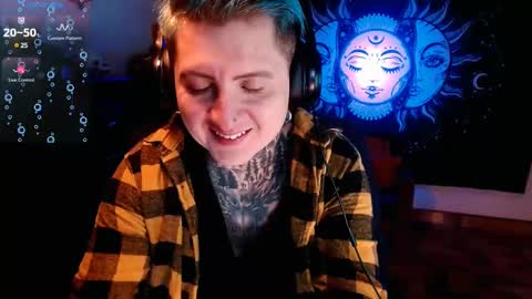 Snapshot of ftmblueyes chatting on February 2025 04:20:01 AM HEHIM online show from February 2025 04:20:01 AM