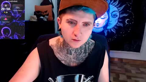 Snapshot of ftmblueyes chatting on February 2025 02:33:02 AM HEHIM online show from February 2025 02:33:02 AM