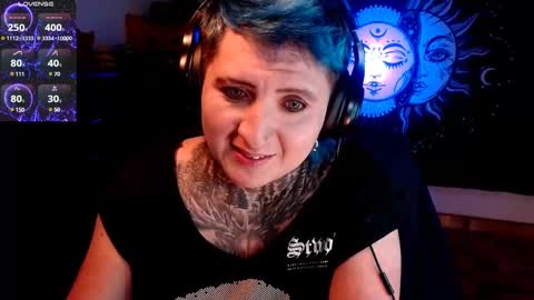 Snapshot of ftmblueyes chatting on February 2025 01:00:02 AM HEHIM online show from February 2025 01:00:02 AM