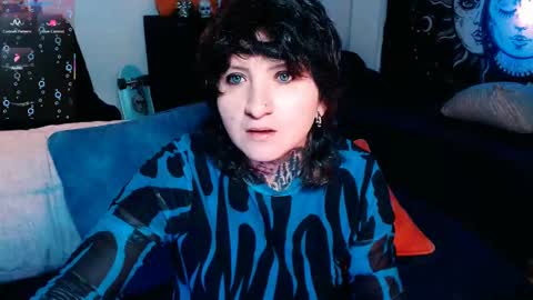 Snapshot of ftmblueyes chatting on September 2025 05:18:02 AM HEHIM online show from September 2025 05:18:02 AM