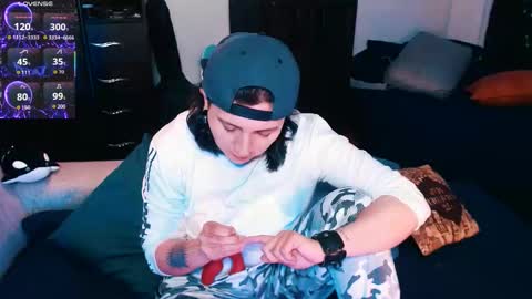 Snapshot of ftmblueyes chatting on October 2025 02:39:02 AM HEHIM online show from October 2025 02:39:02 AM