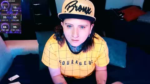 Snapshot of ftmblueyes chatting on October 2025 03:25:03 AM HEHIM online show from October 2025 03:25:03 AM