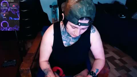 Snapshot of ftmblueyes chatting on October 2025 08:03:01 AM HEHIM online show from October 2025 08:03:01 AM