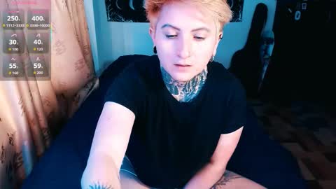 Snapshot of ftmblueyes chatting on November 2025 07:13:02 PM HEHIM online show from November 2025 07:13:02 PM