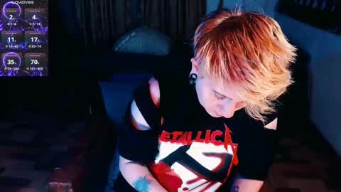 Snapshot of ftmblueyes chatting on November 2025 01:59:01 AM HEHIM online show from November 2025 01:59:01 AM