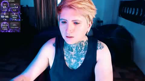 Snapshot of ftmblueyes chatting on November 2025 09:57:01 PM HEHIM online show from November 2025 09:57:01 PM