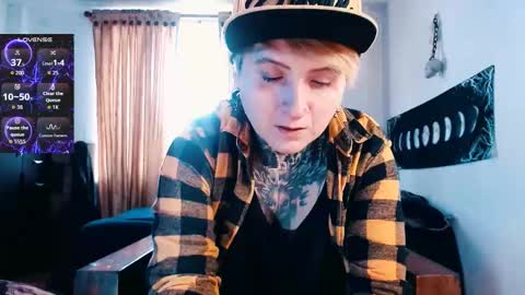 Snapshot of ftmblueyes chatting on November 2025 04:06:02 PM HEHIM online show from November 2025 04:06:02 PM