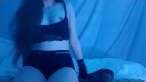 fu338208 online show from September 2025 07:32:02 AM