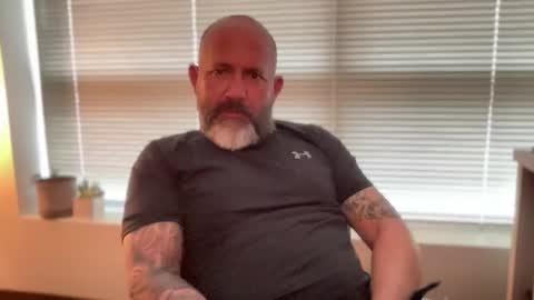 Snapshot of fuckadilf chatting on May 2026 08:03:02 PM fuckadilf online show from May 2026 08:03:02 PM