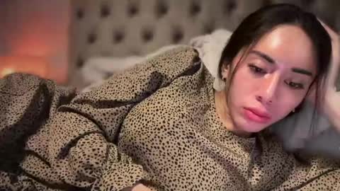 Snapshot of fuckgirl4you chatting on October 2025 04:31:02 AM khalifa online show from October 2025 04:31:02 AM