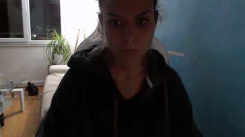 La online show from October 2025 07:36:02 PM