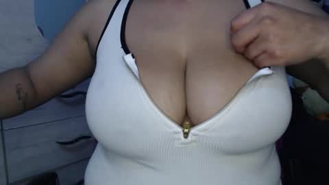 Mia and Gary  online show from January 2026 02:59:01 AM