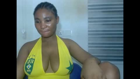 Snapshot of fuckxmypussy chatting on May 2026 09:33:02 PM fuckxmypussy online show from May 2026 09:33:02 PM
