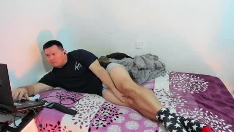 Fuckdirtymen online show from December 2024 06:18:02 PM