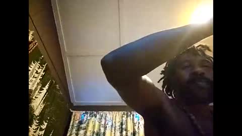 Warwick online show from November 2025 10:28:02 AM