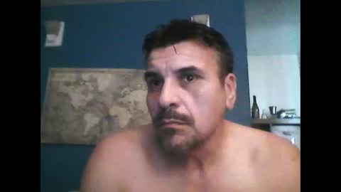 fuego1ento22 online show from November 2025 11:10:01 PM