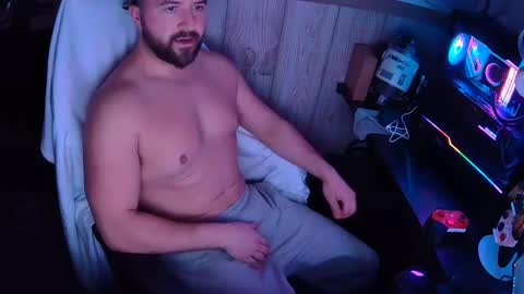 fufupop online show from February 2025 03:45:02 AM